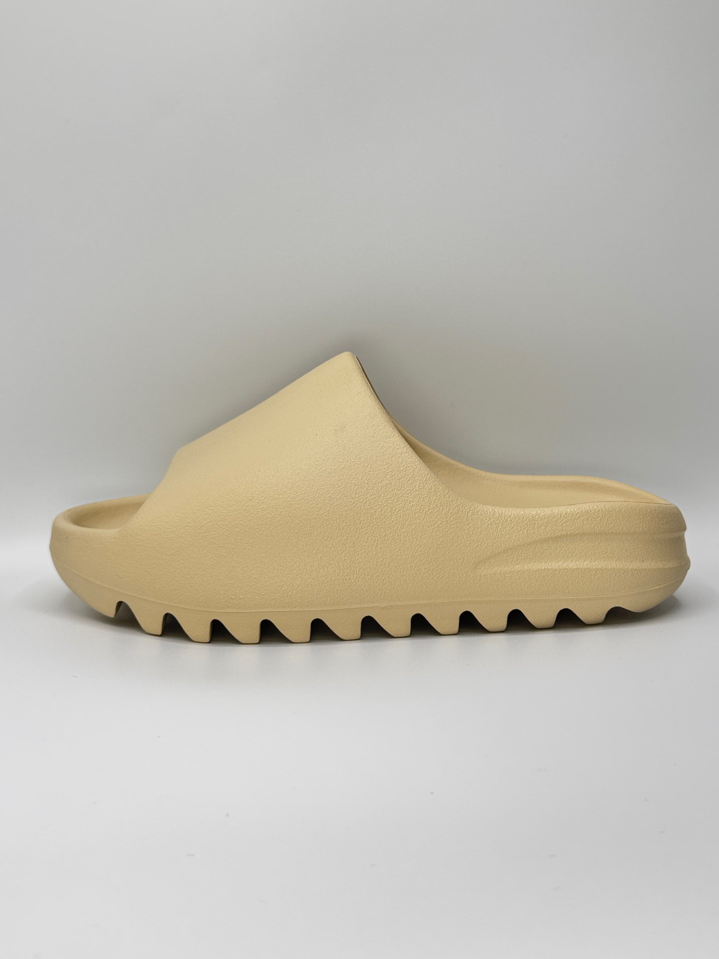 “Adidas Yeezy Slide  “Bone