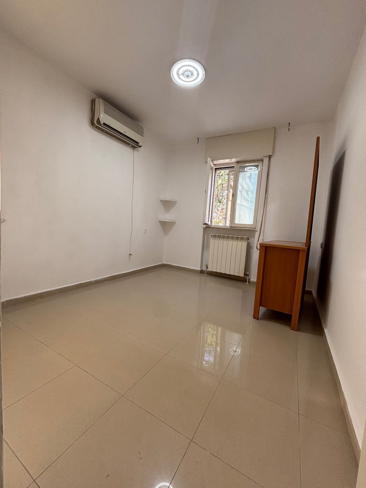 למכירה בירושלים - שכונת נווה יעקב