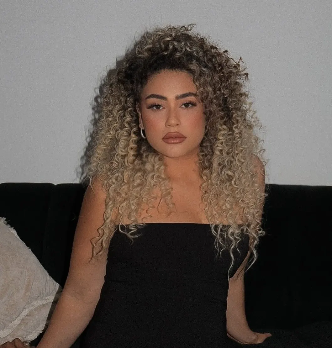 מה באמת חשוב כשבוחרים לוק לאירוע ערב?