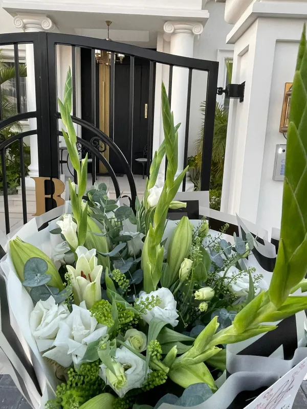 Classic flowers 🦋