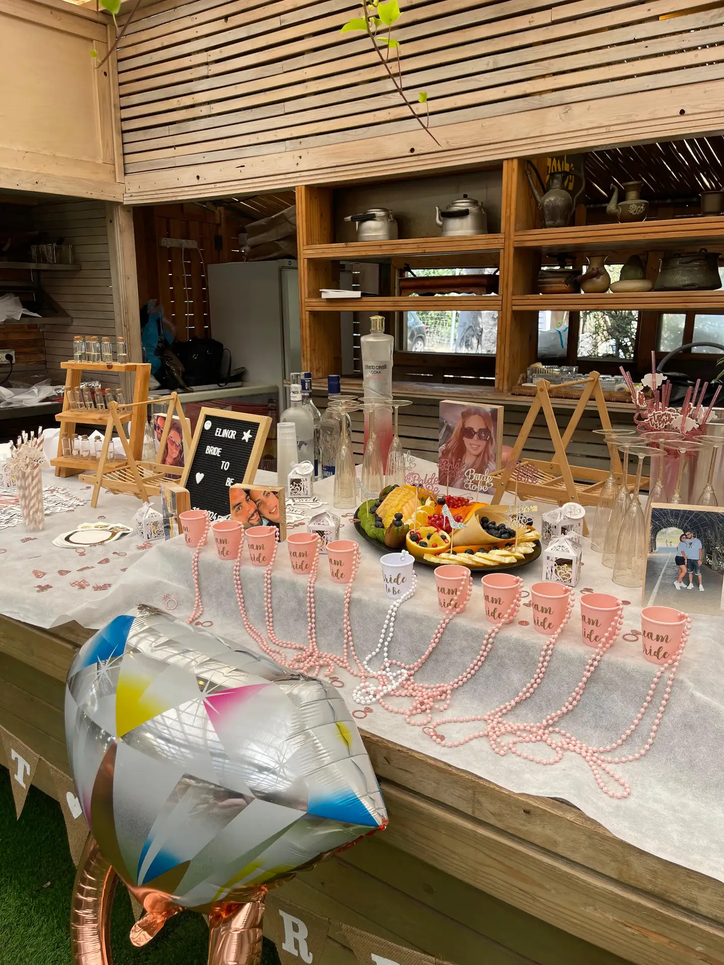 שקיות מתנה ובלונים