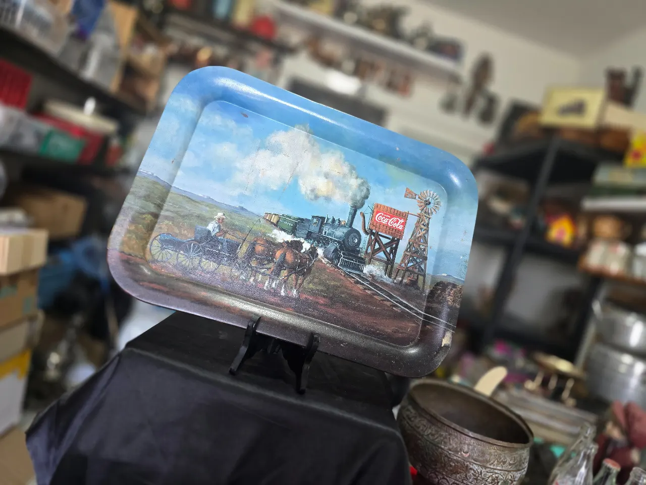 מגש גדול של קוקה קולה וינט'ג מידות 45\33..מתאים יותר לתיה על הקיר תמונה מהממת