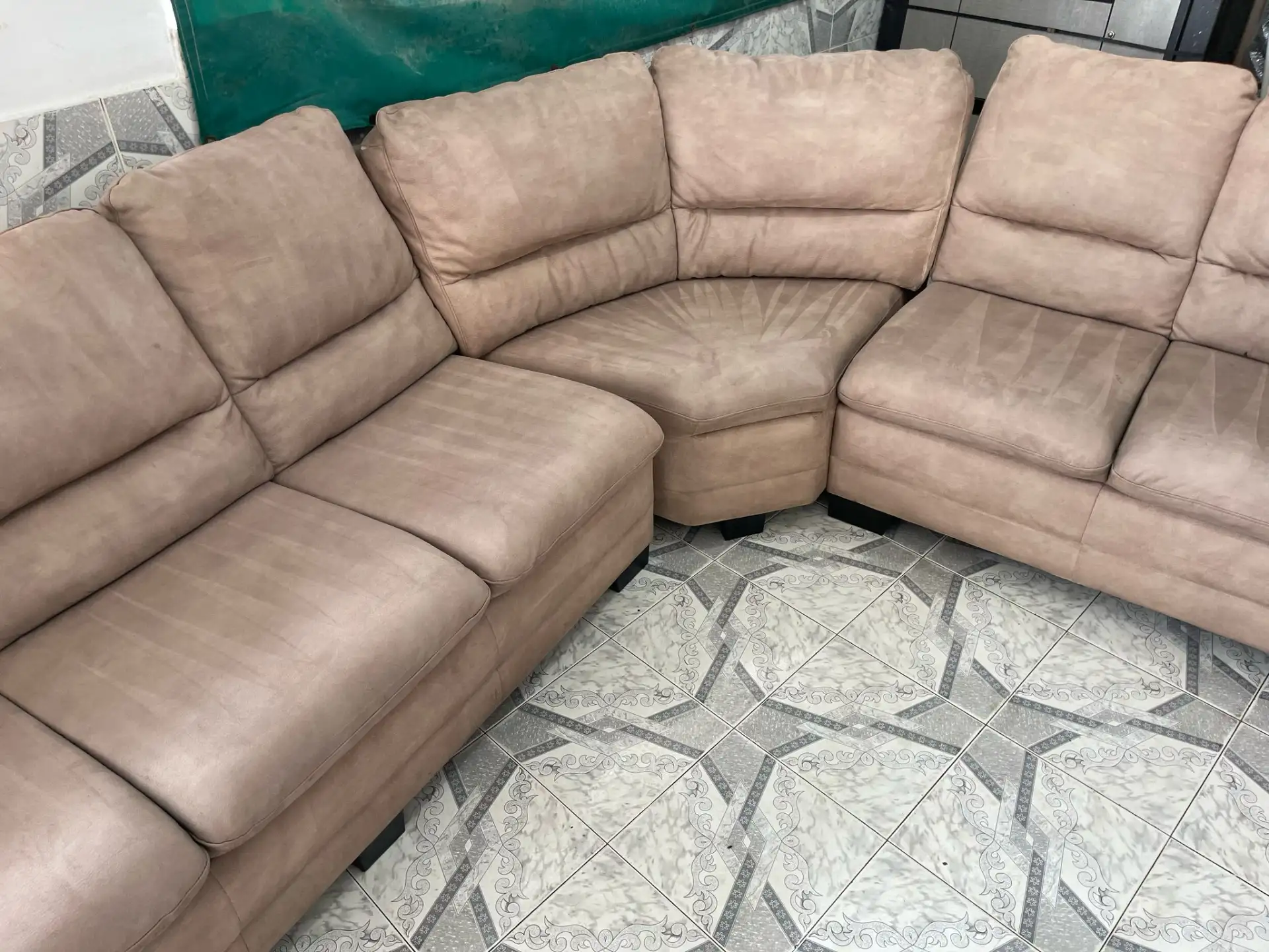 ניקוי ספות – בד / עור