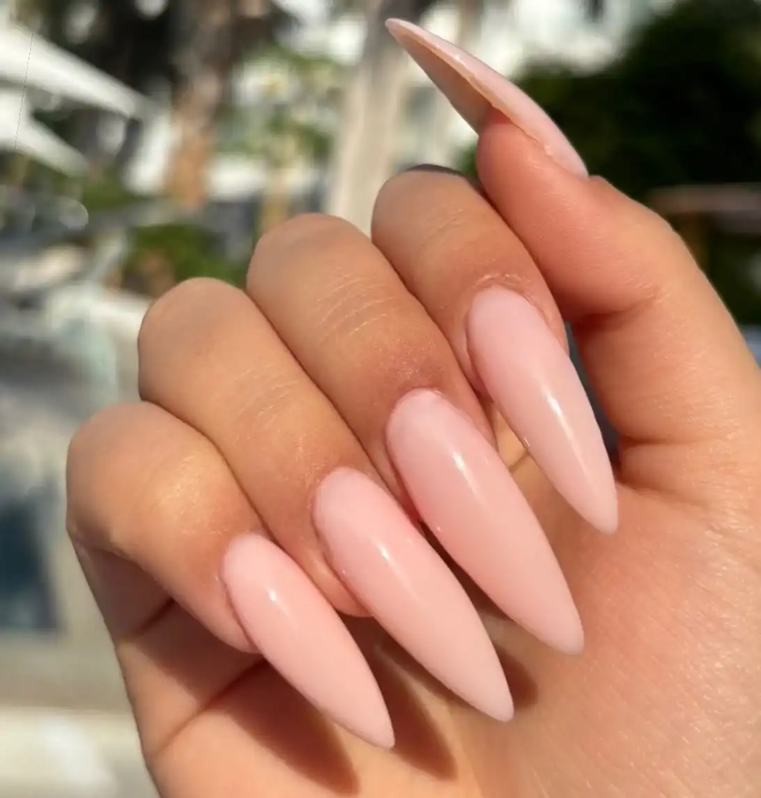 איך לשמור על מראה ציפורניים מושלם לאורך זמן