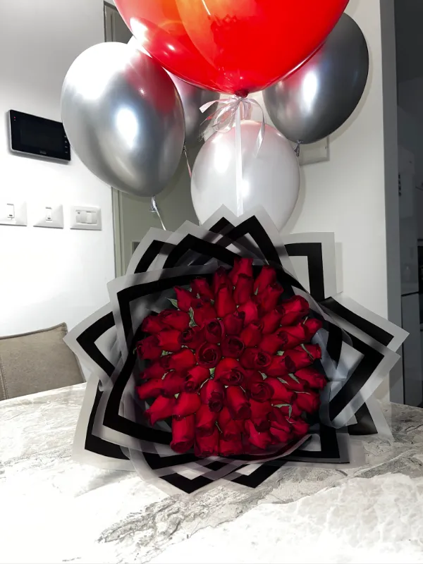 red roses 🌹