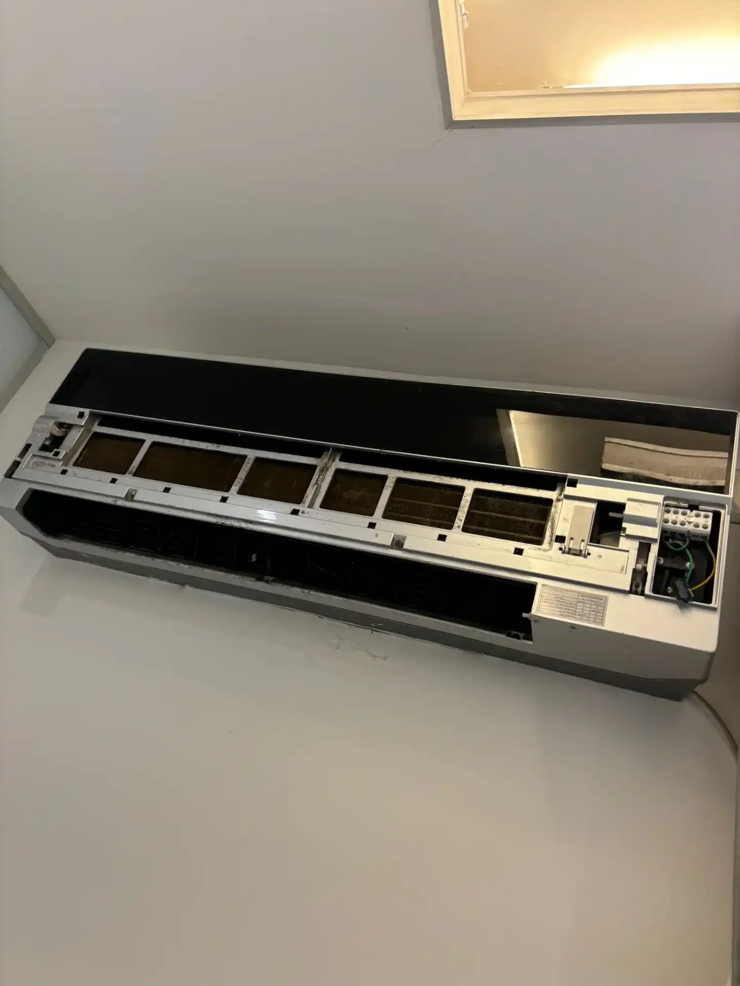 למה חשוב לנקות ולתקן מזגנים בדרום?