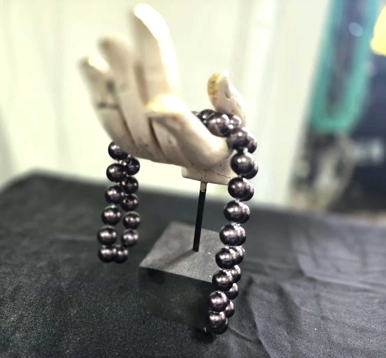 מחרוזת פנינים בגוון שחור הפנינים עגולות שרשרת בעלת מראה יוקרתי