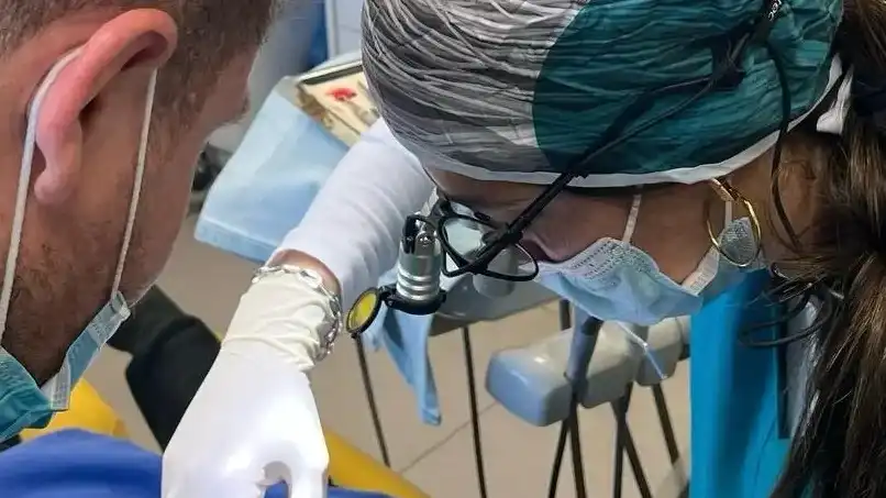 רפואת חניכיים