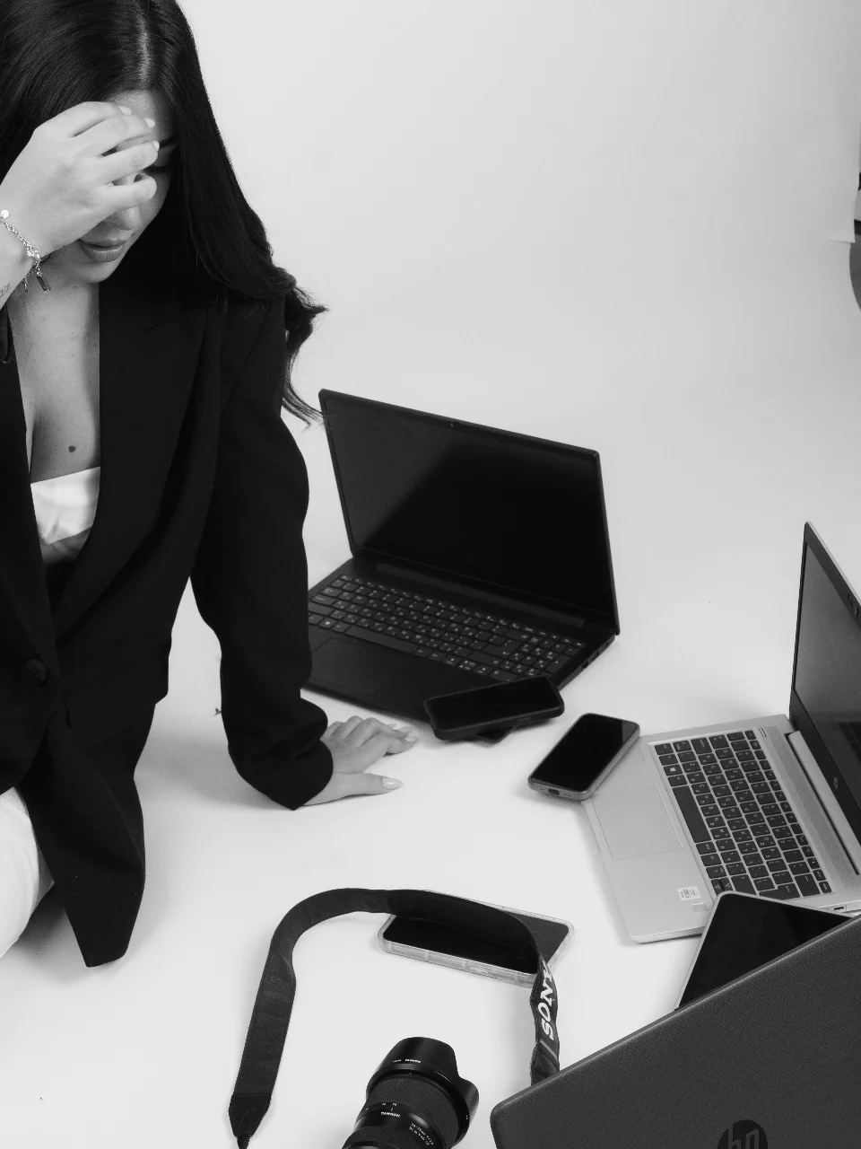 ניהול סושיאל לעסק: מתי נכון להוציא החוצה?