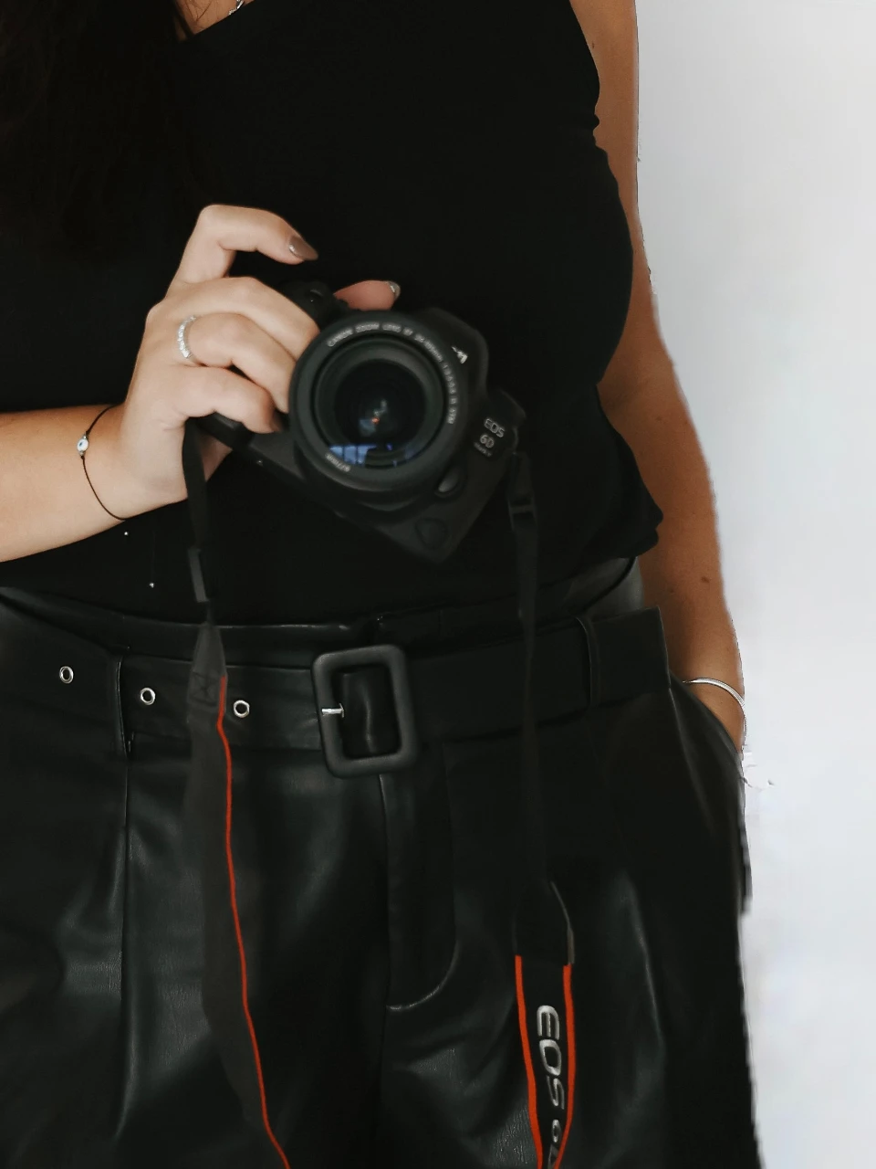 האם לבחור צילומים בטבע או בסטודיו?