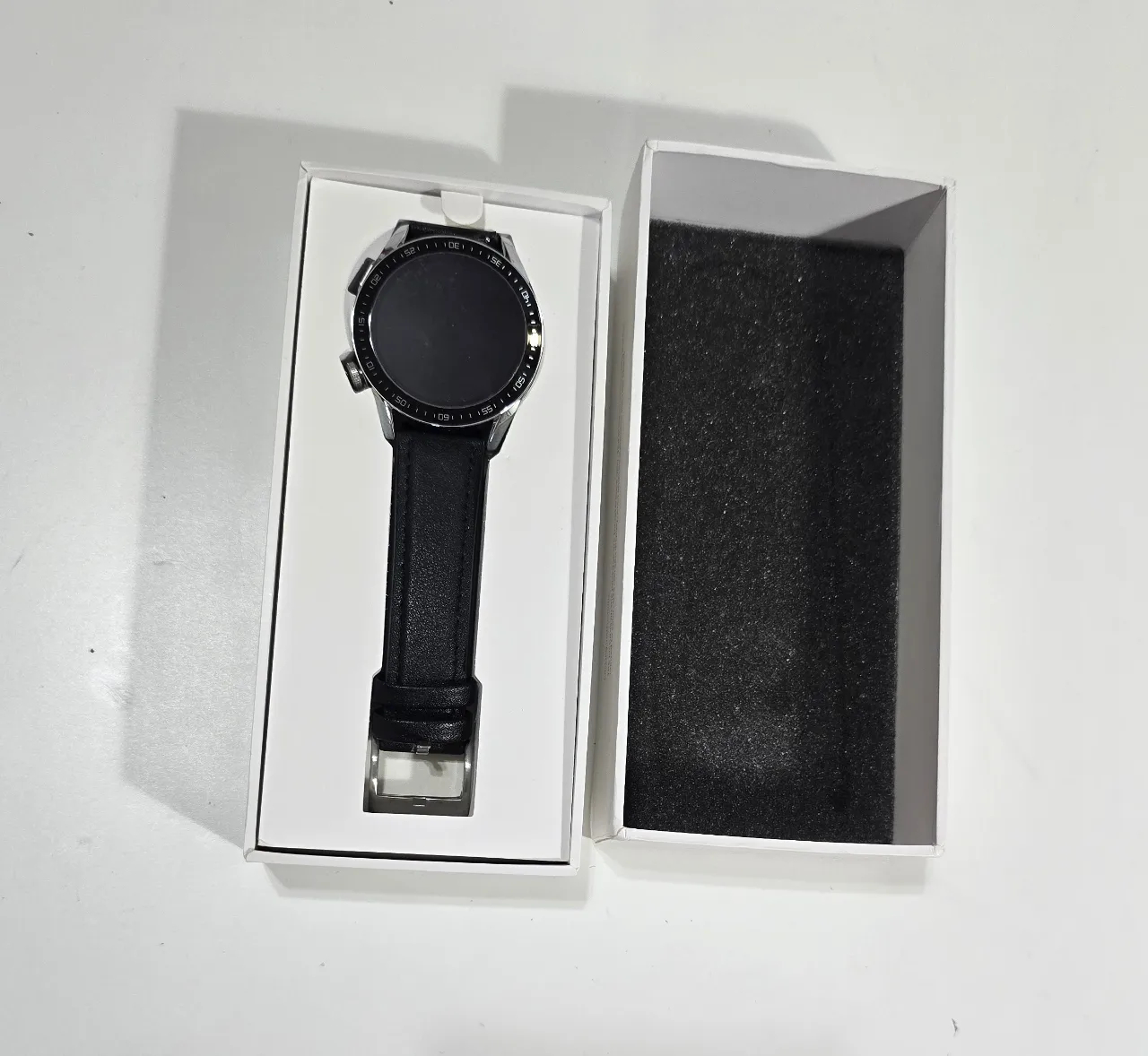 שעון חכם רב תכליטי חדש ובנוסף 2 רצועות חוסר בסוללה