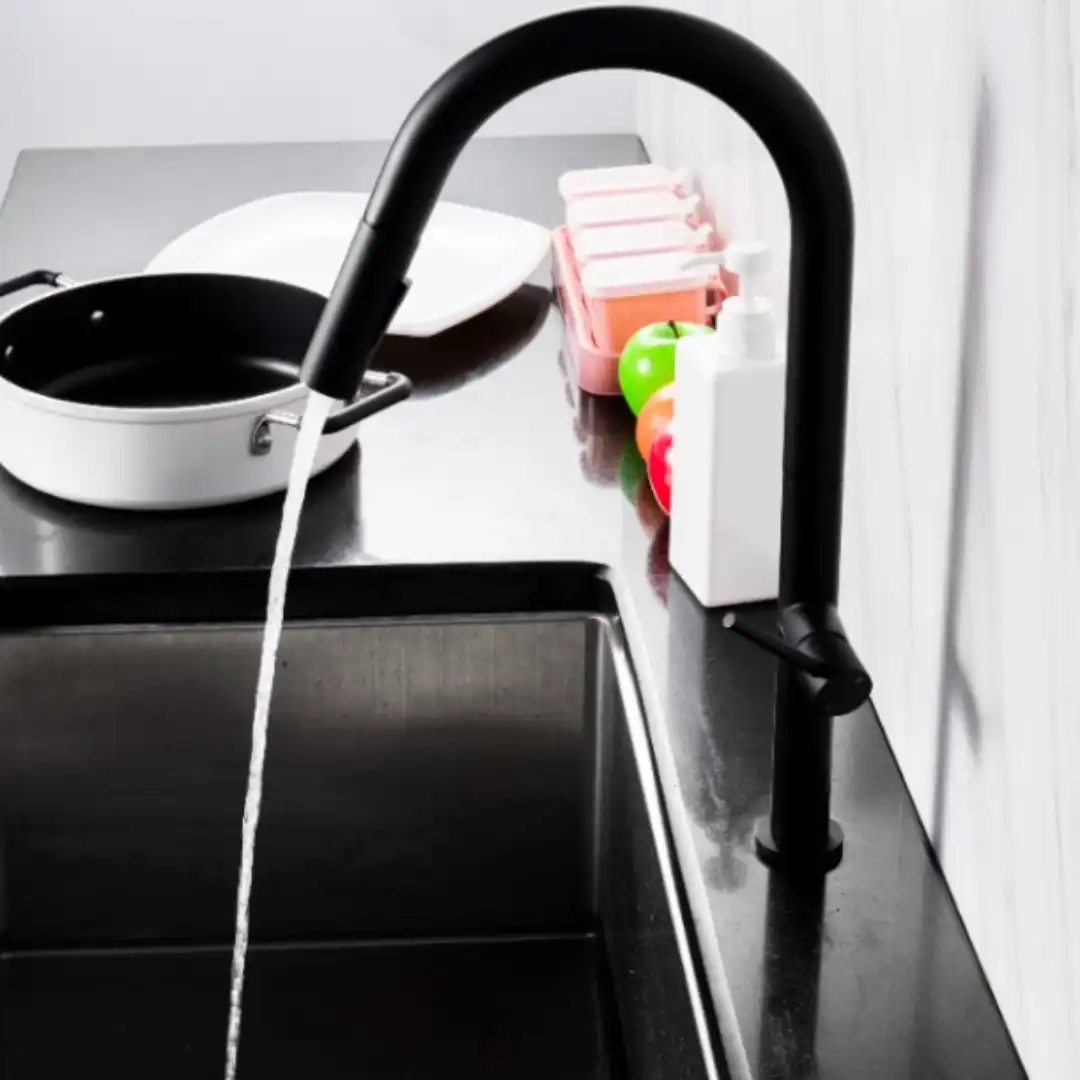 ברז מטבח שניידר שחור מט נשלף