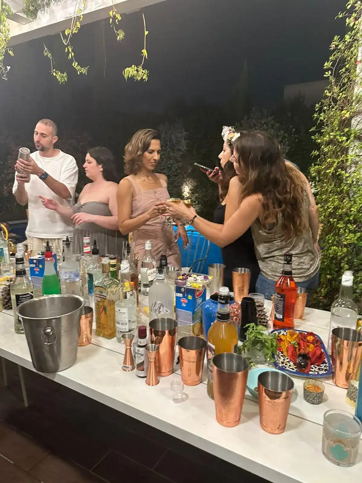 קוקטיילים קלאסיים שכל אחד יכול להכין בבית