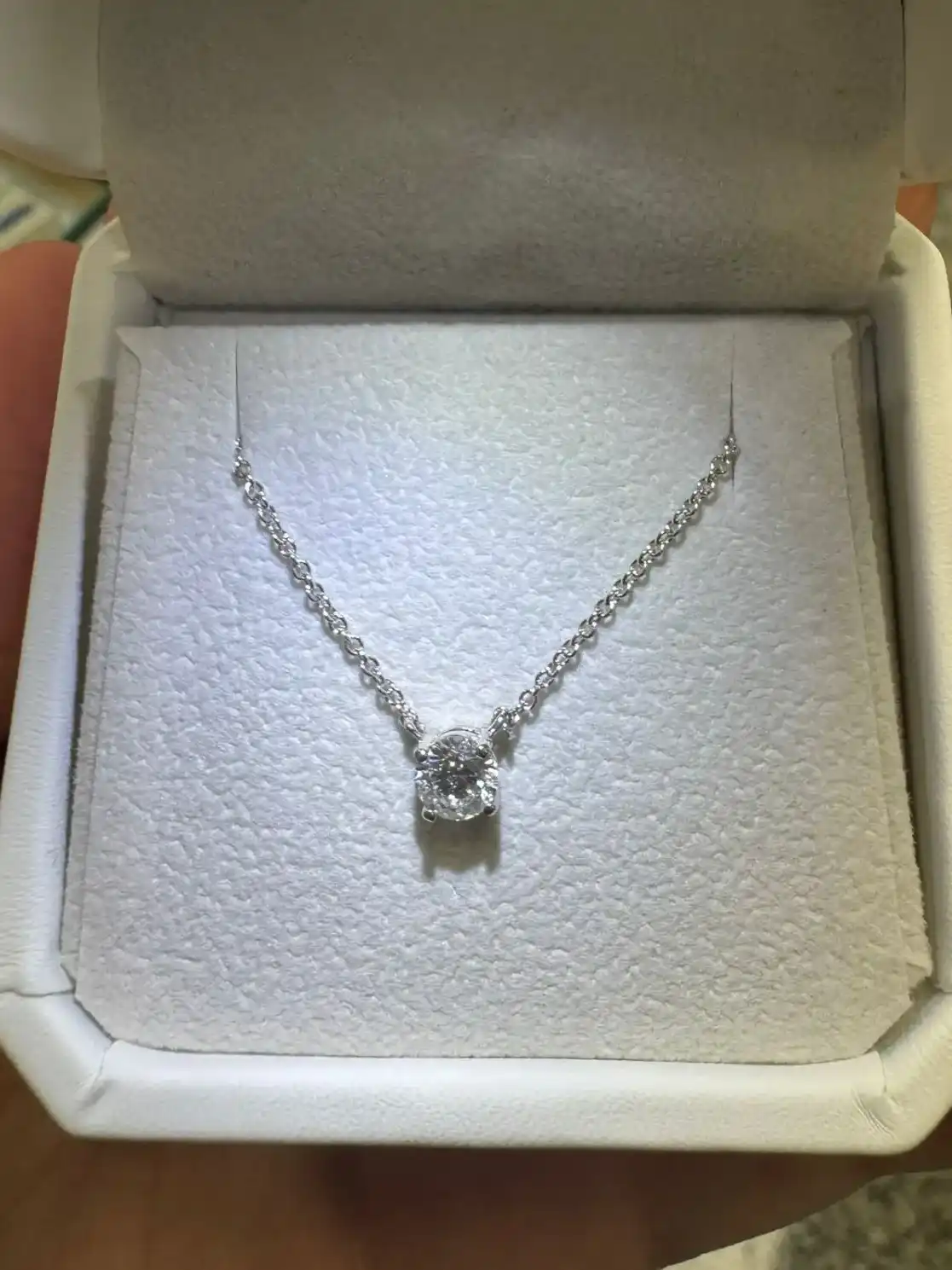 יהלומים טבעיים ויהלומי מעבדה