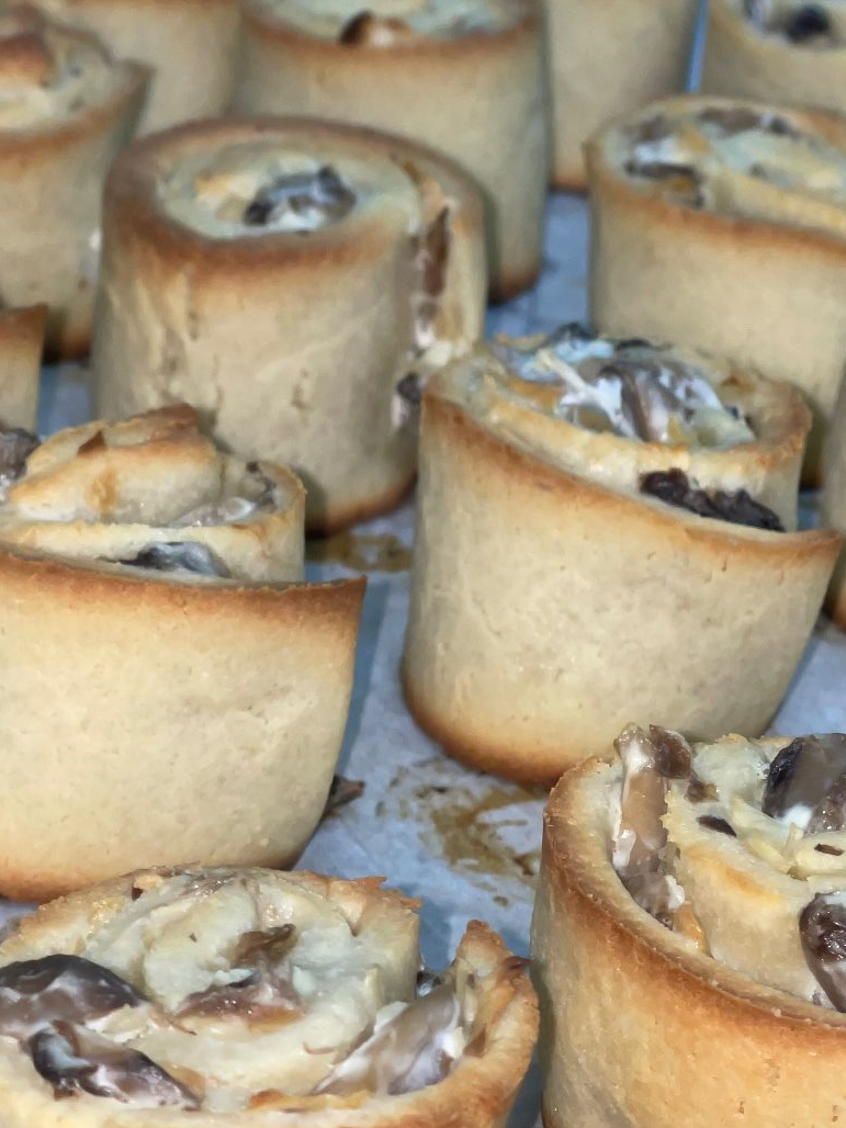 שבלולי פטריות וגבינות