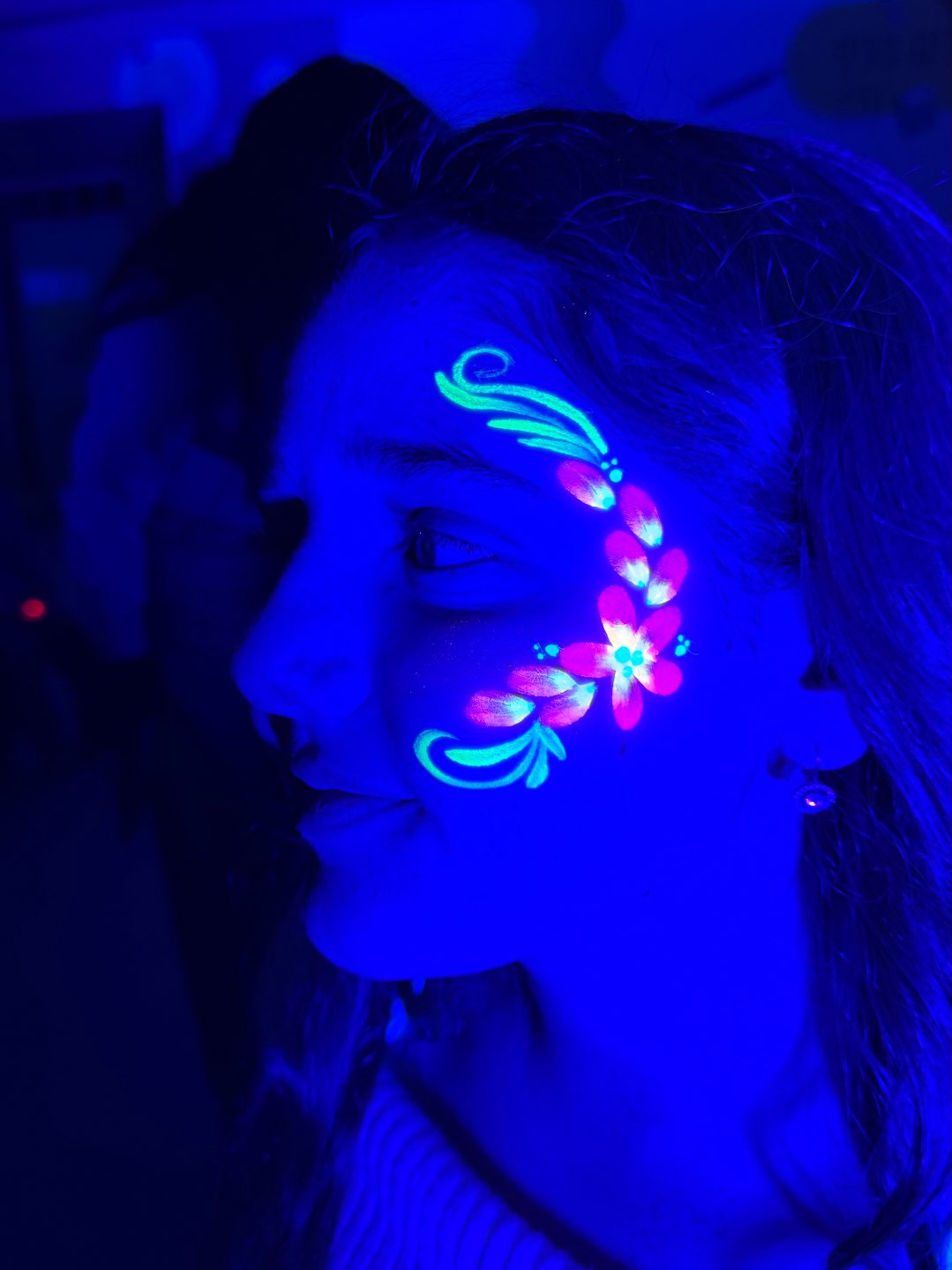 מה זה ציורי פולמון ולמה הם כובשים כל מסיבה?