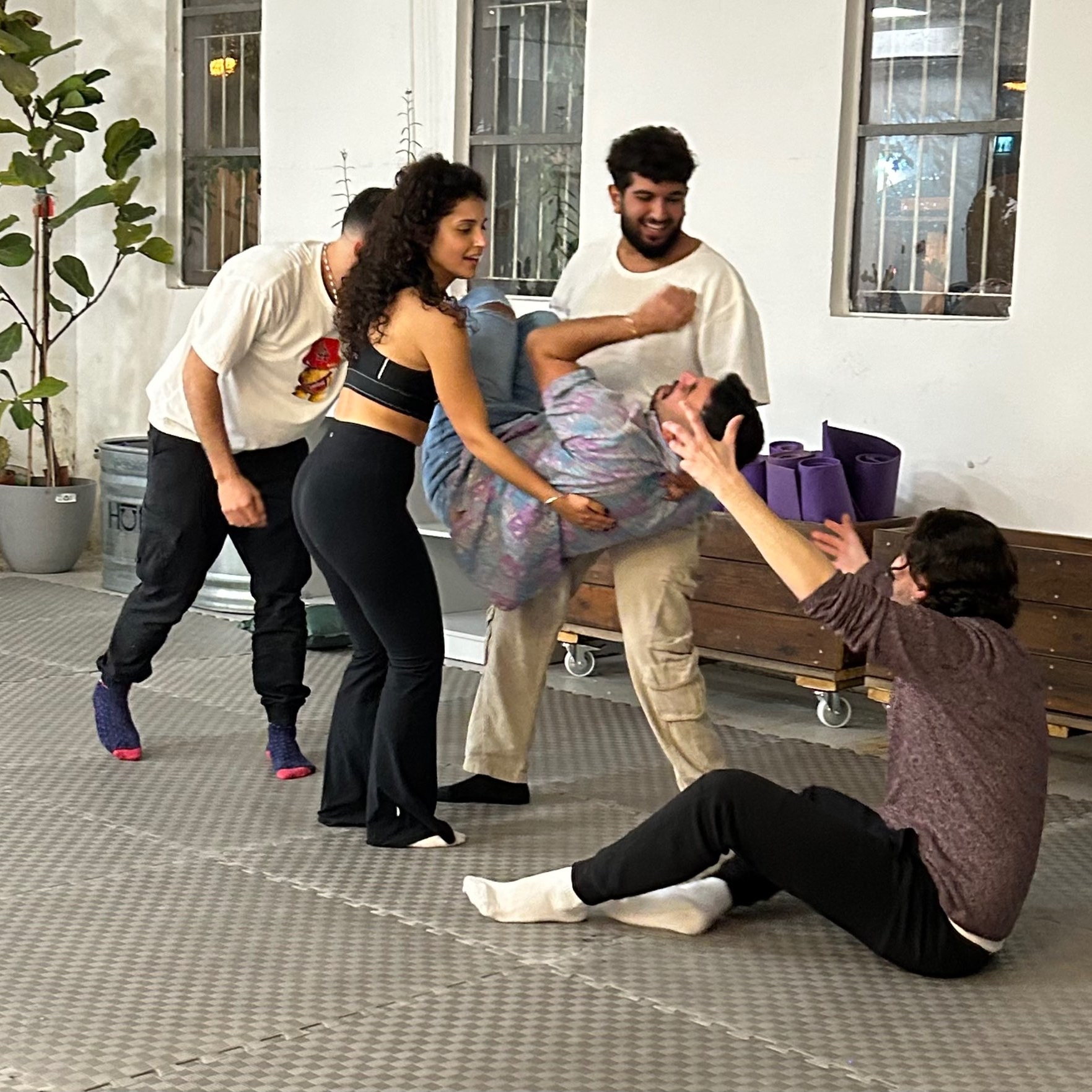 חגיגת אימפרוביזציה בתיאטרון🥳🎭