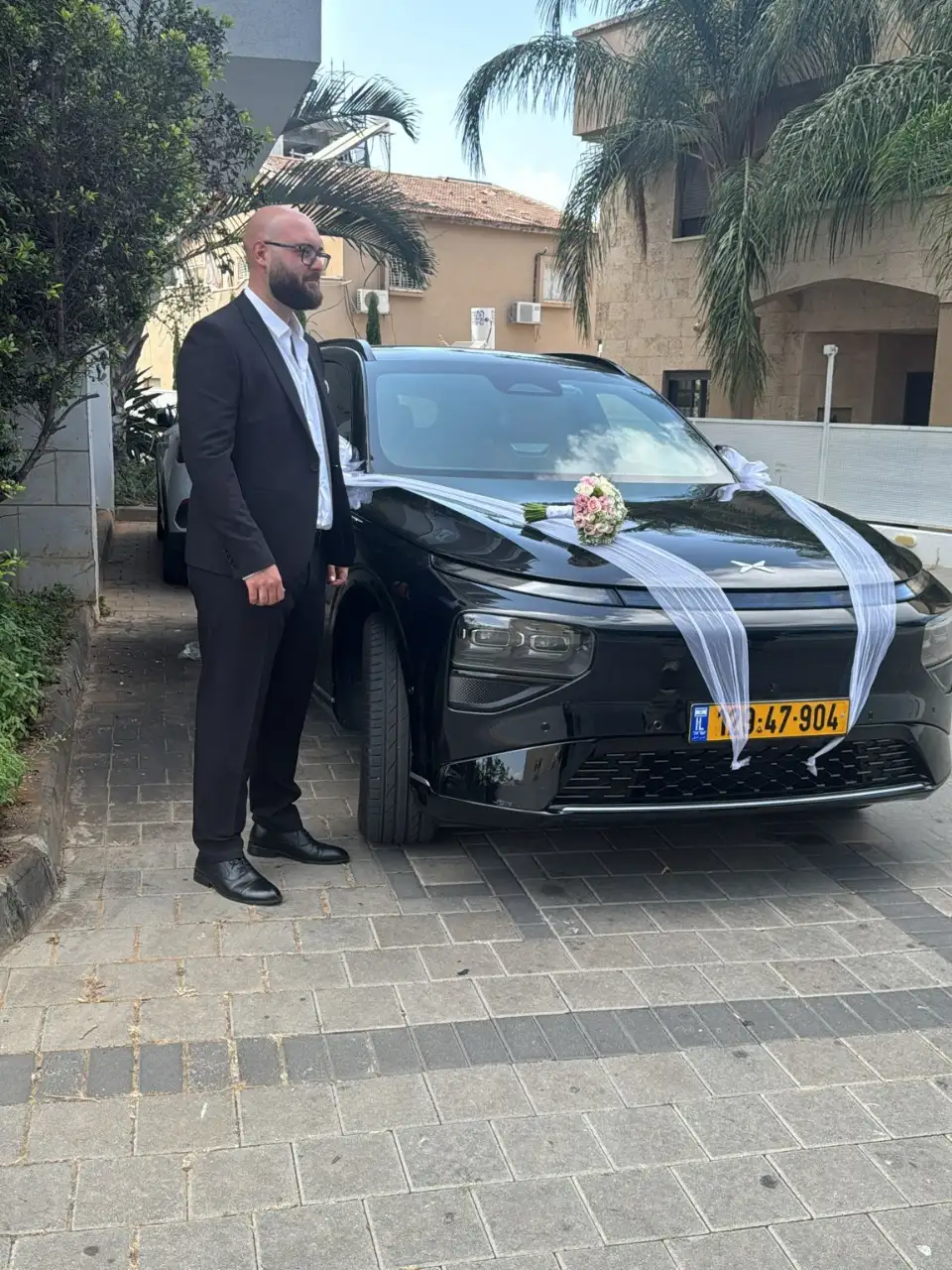 הסעות חתן כלה ברכב יוקרה לחתונה מושלמת