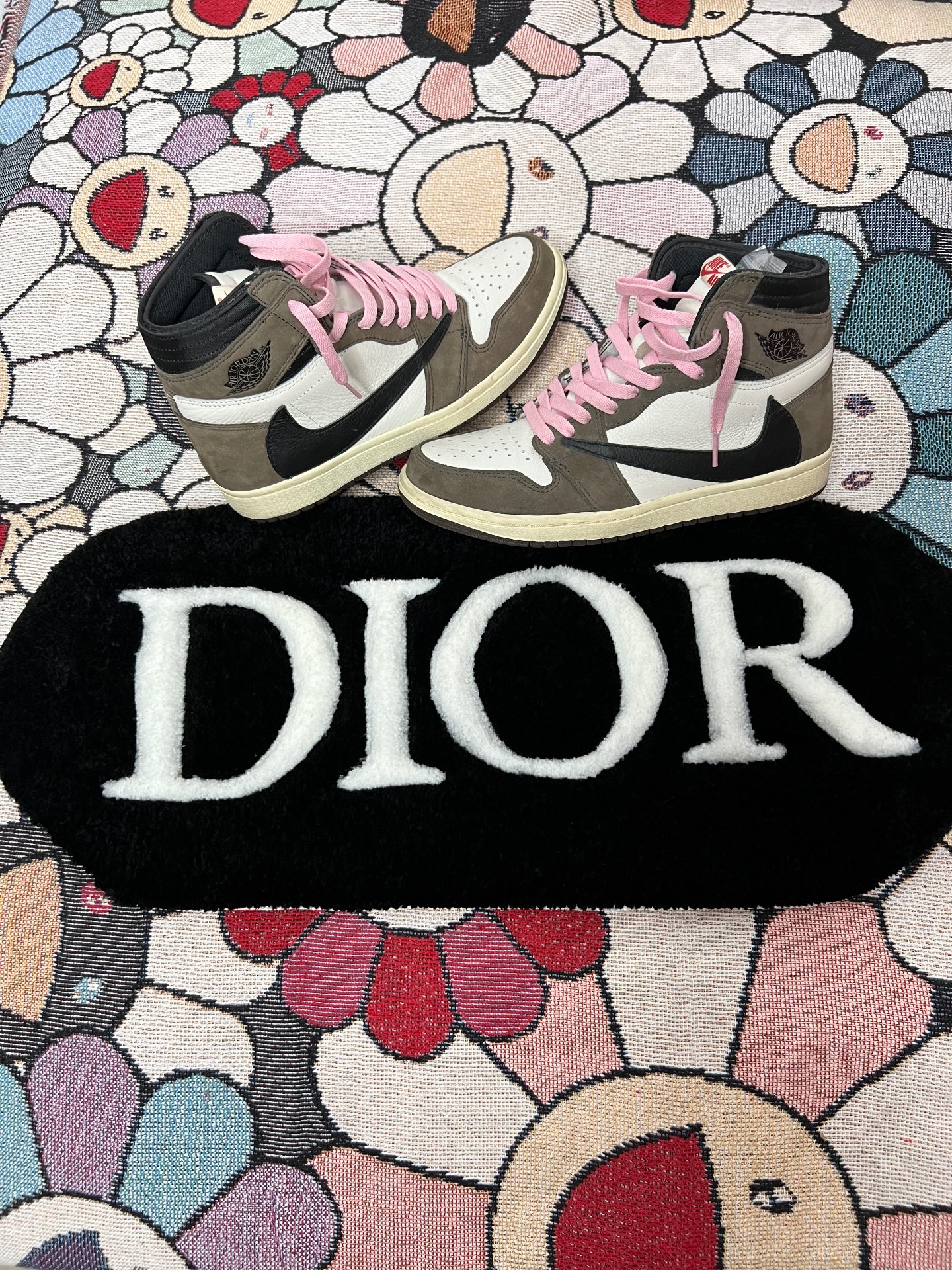 “Dior”