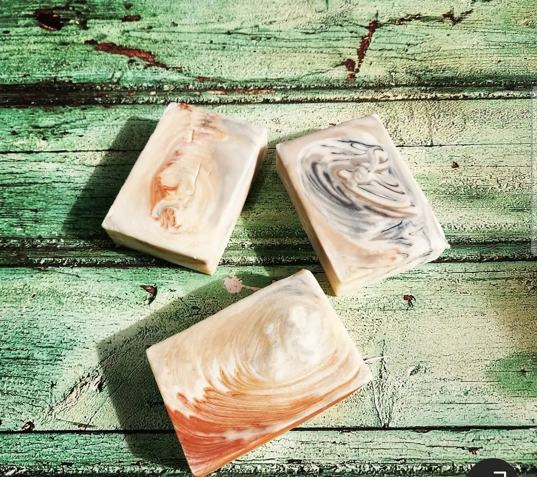 סבונים טבעיים בעבודת יד