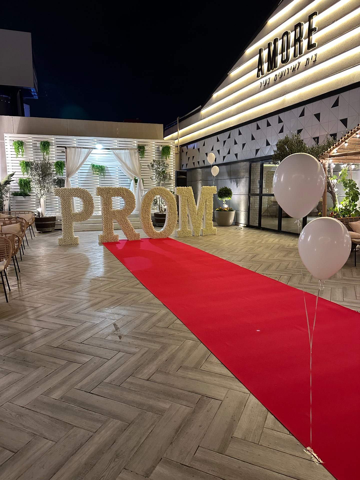 אותיות פרחים