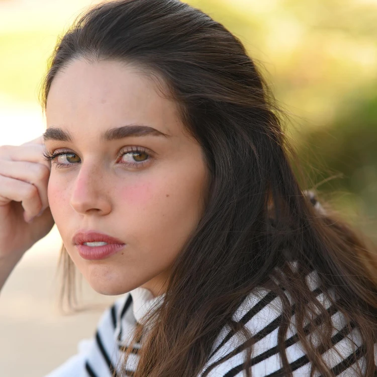 יצירת תיק עבודות לדוגמניות