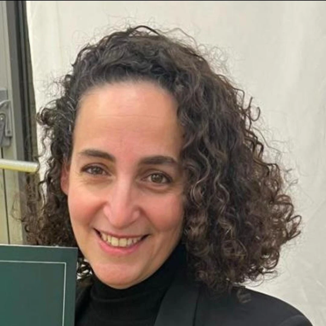 מירב טירר , אור יהודה