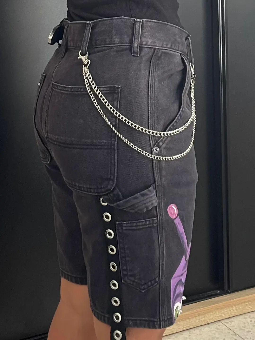 שורט שחור