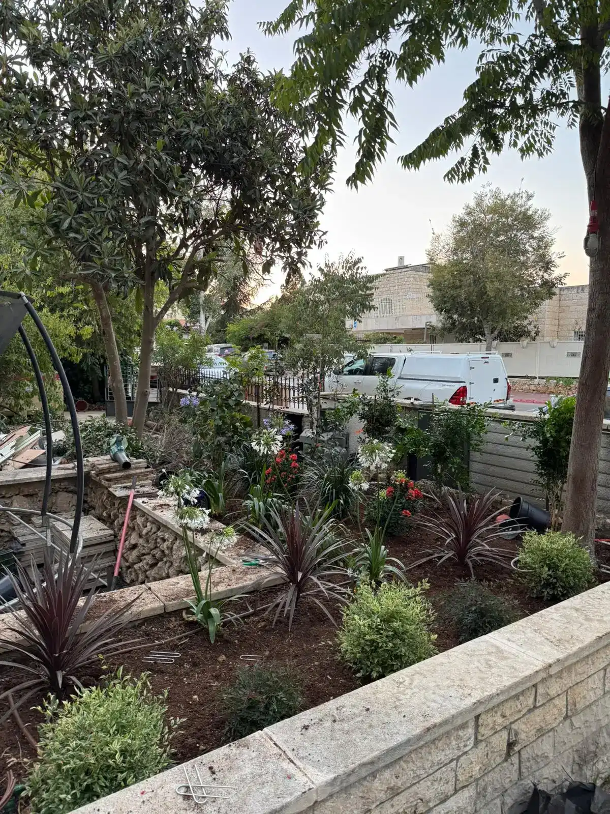 הקמה גינה מ0