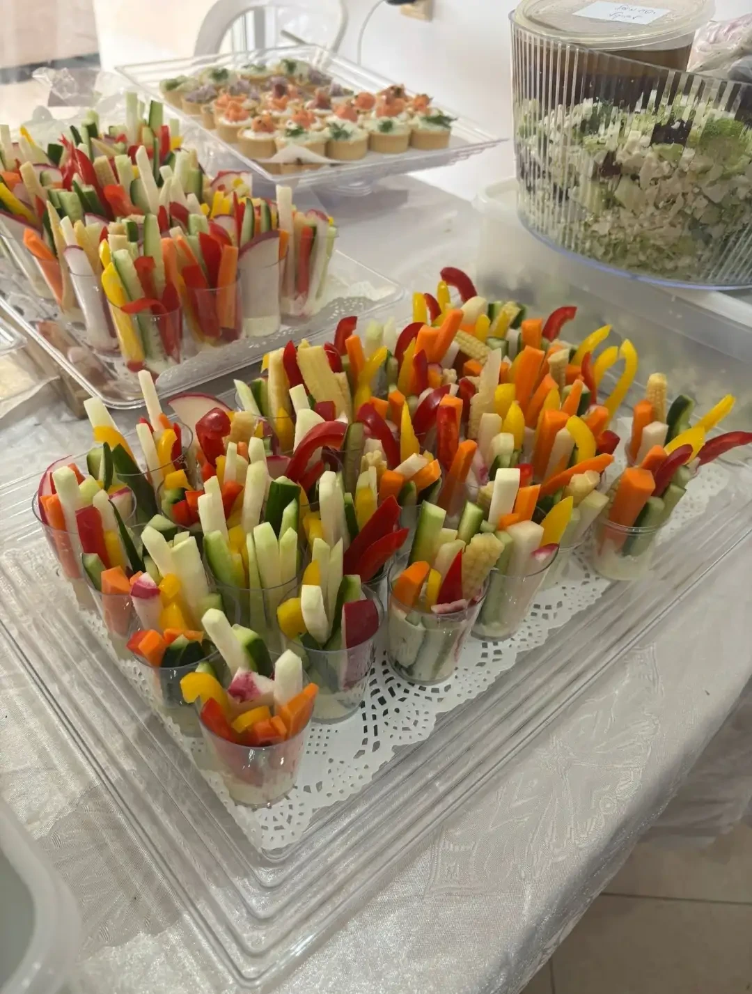 מגש ירקות חתוכים (משפחתי)