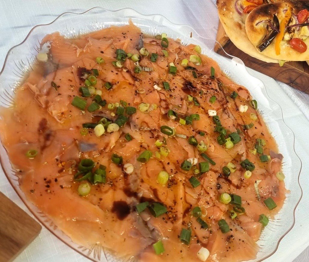 קרפצ׳יו סלמון