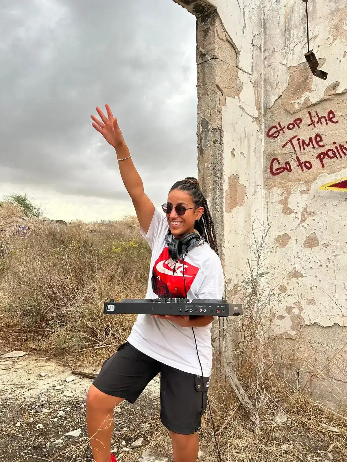 DJ למסיבות – חוויה מוזיקלית בלתי נשכחת