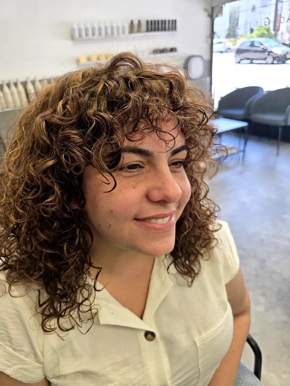 תספורות ועיצוב תלתלים