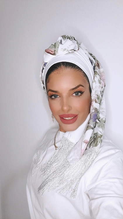 מדריך לקשירה למטפחת פרח