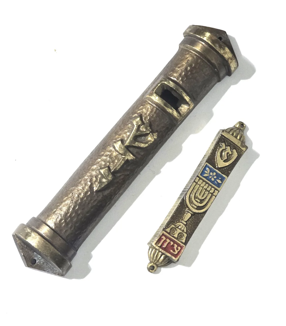לוט של 2 בתי מזוזה מפליז ..ישנות מאד וינט'ג אורך בית המזוזה הגדול 13 ס'מ והשניה 7 ס'מ