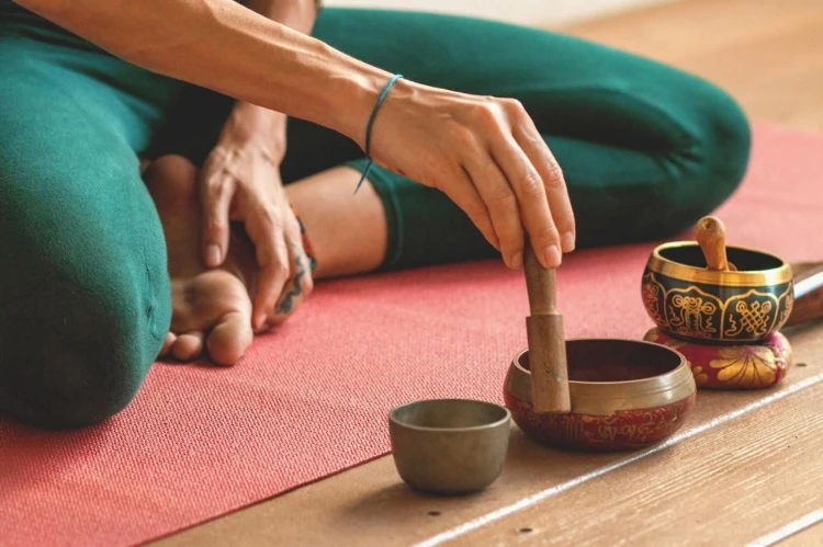 המקום - סלינה ת"א