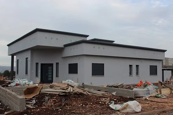 בתים פרטיים