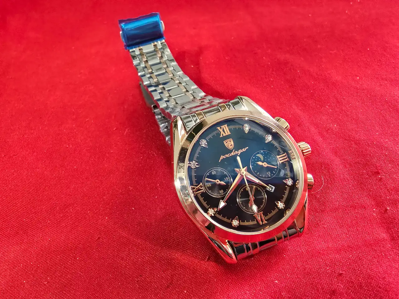 שון יד לגבר שעון אופנתי שמשדר יוקרה השעון חדש לגמריי במצב עבודה סוללה חדשה