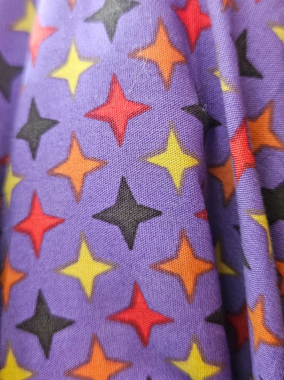 מבחר בדים במבצע