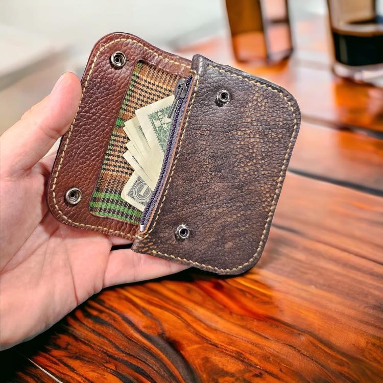 ארנק חום עץ 