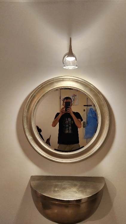 תליית גופי תאורה 