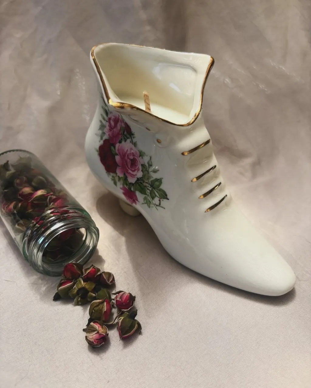 איך להכין נרות טבעיים בבית: מדריך שלב אחר שלב