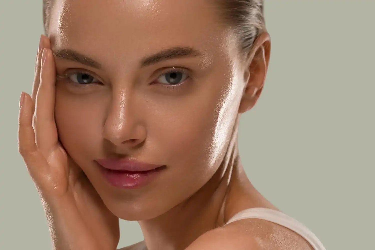 ביורויטליזציה עם ג'לופרו – חידוש עומק לעור הפנים