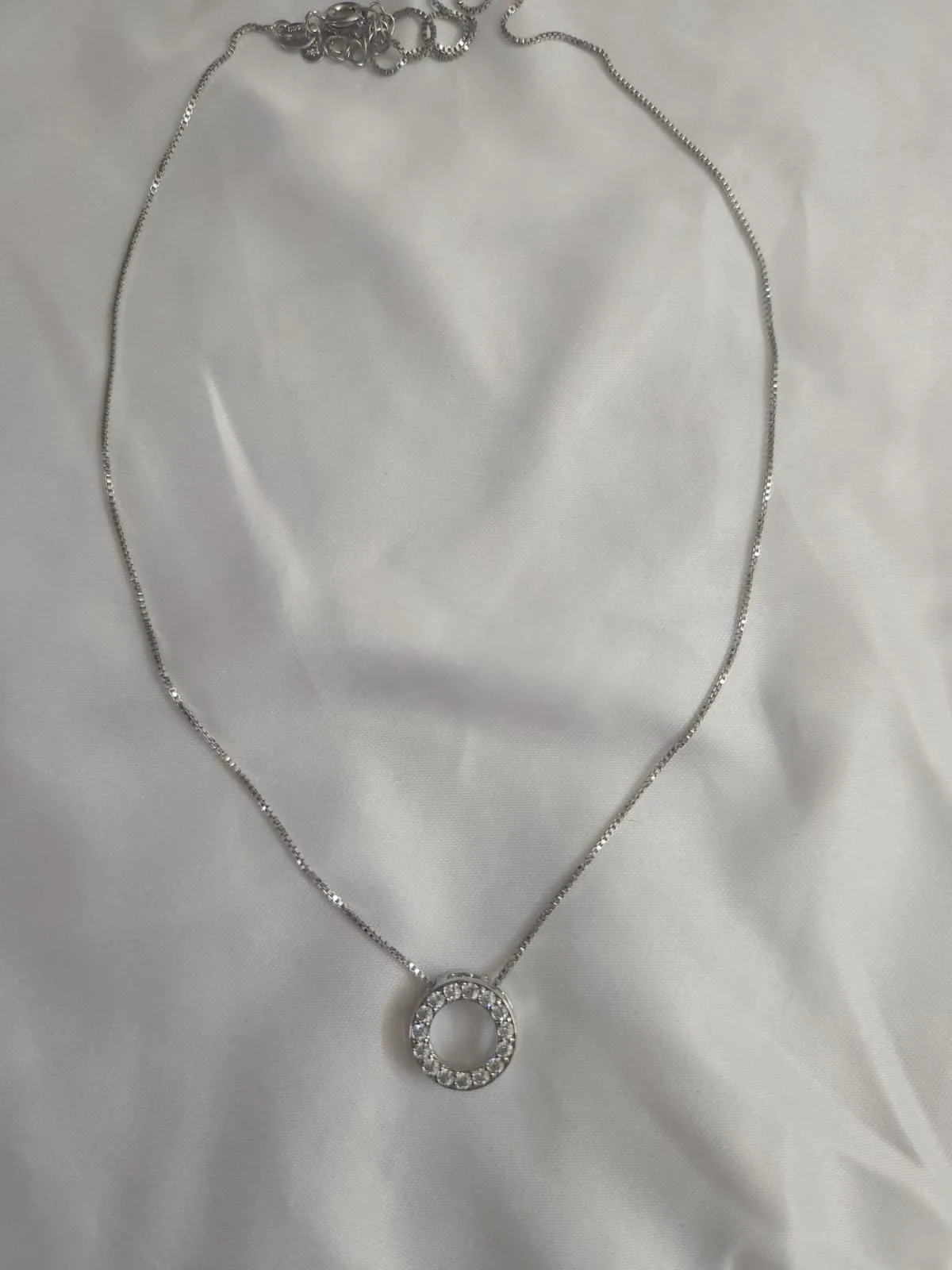 תליון חישוק