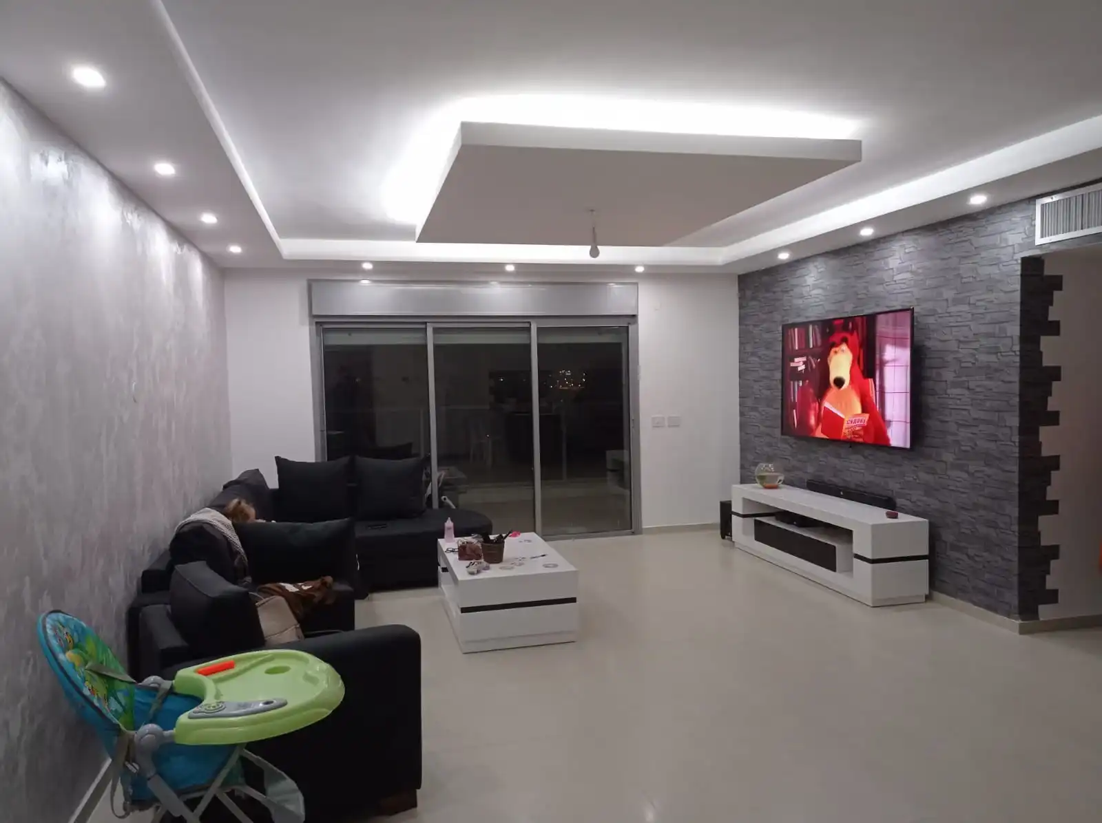 בניית קירות ותקרות גבס