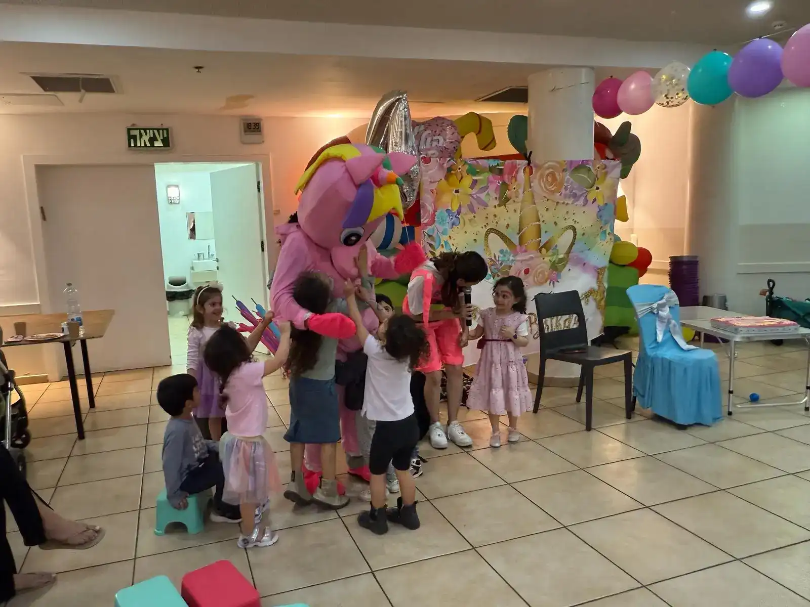 הפעלת יום הולדת בקונספט חד קרן