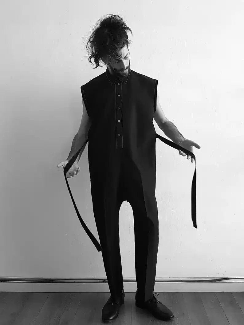 אוברול קופרו לגברים: אוברול מינימליסטי בהשראה יפנית