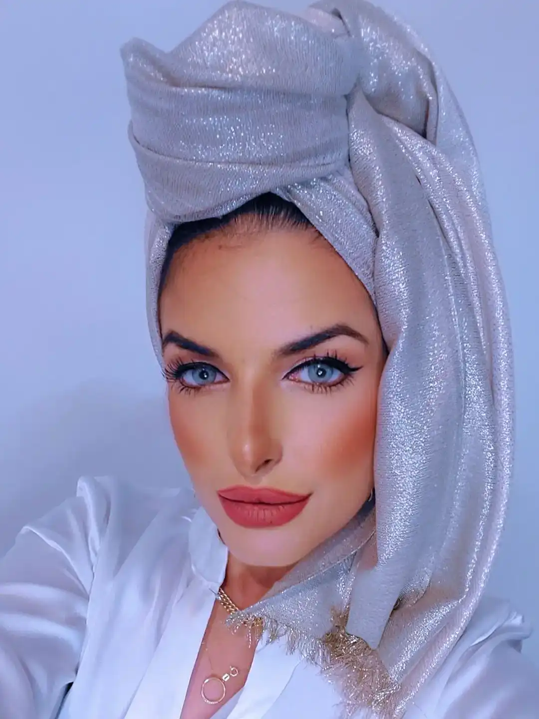 מטפחות ליאת 