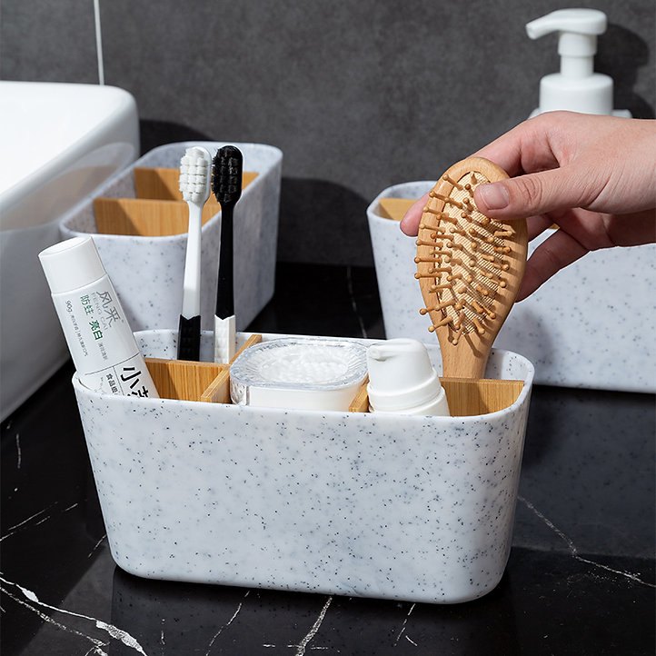 מעמד מלבני דמוי שיש למברשות שיניים 