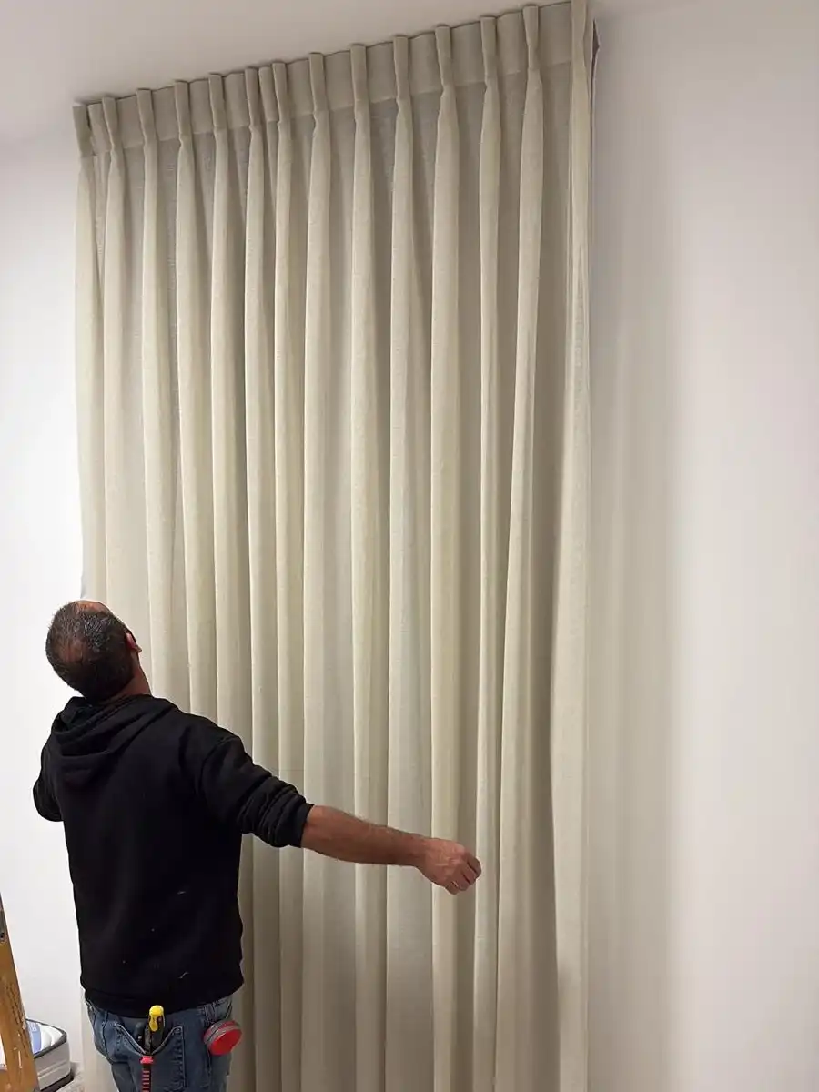 תפירת ווילונות לחדרי שינה